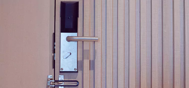Installing a Maglock Houma